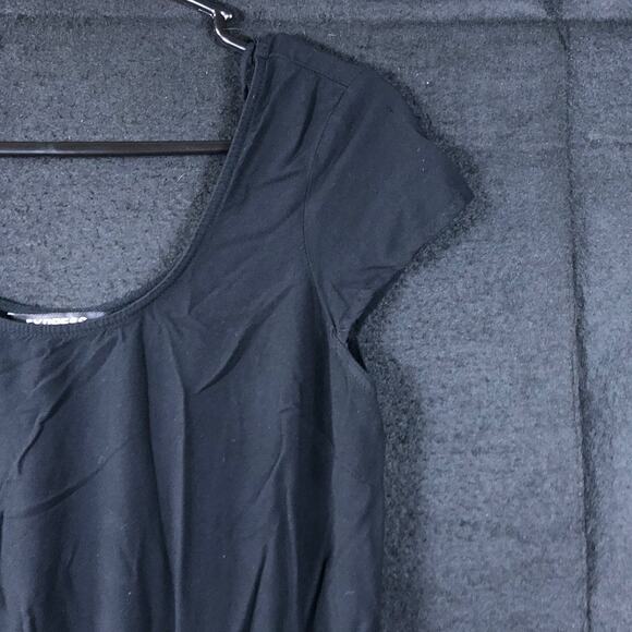 Express Womens Romper Black Short Sleeve Scoop Neck Pockets Small - Picture 5 of 11